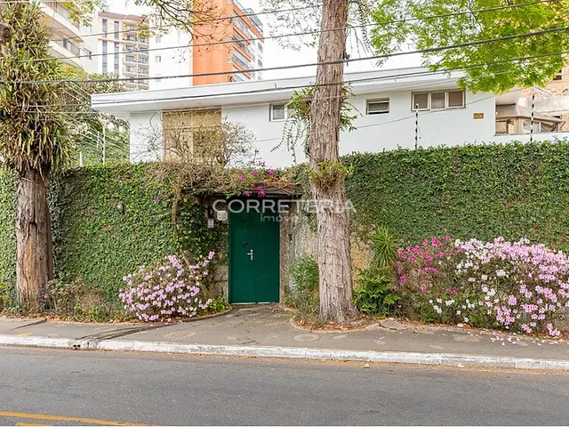 Casa 4 quartos e 5 banheiros, à venda, no bairro Santo Amaro em São Paulo