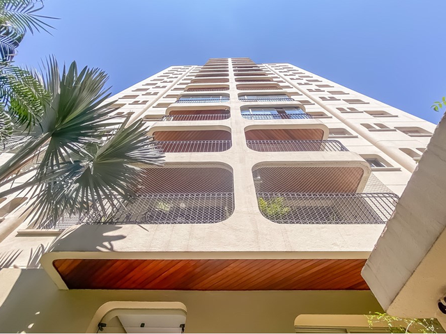 Foto do Apartamento - Apartamento à venda 3 Quartos 1 Suite 2 Vagas 95M² Moema São Paulo - SP | Lares e Andares Imóveis