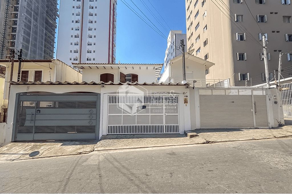 Casa, 4 quartos, 208 m² - Foto 1