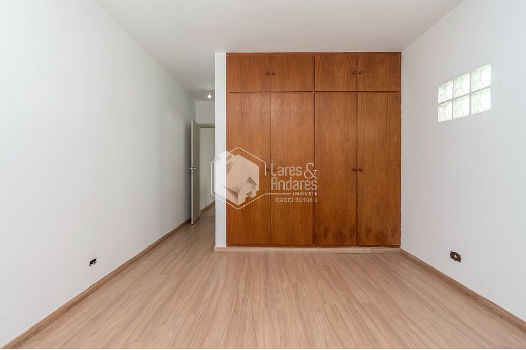 Casa, 4 quartos, 208 m² - Foto 2