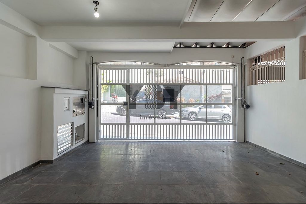 Casa à venda com 4 quartos, 208m² - Foto 26