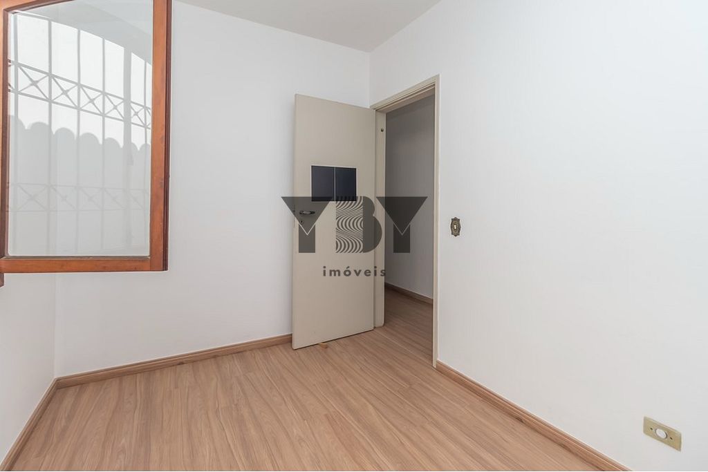 Casa à venda com 4 quartos, 208m² - Foto 8
