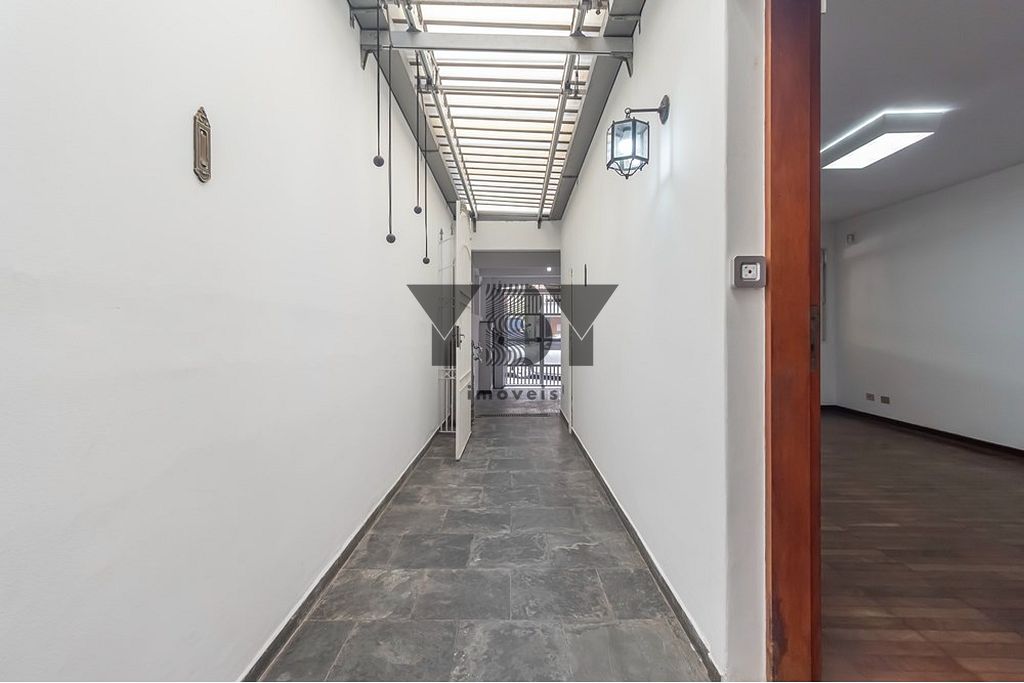 Casa à venda com 4 quartos, 208m² - Foto 15