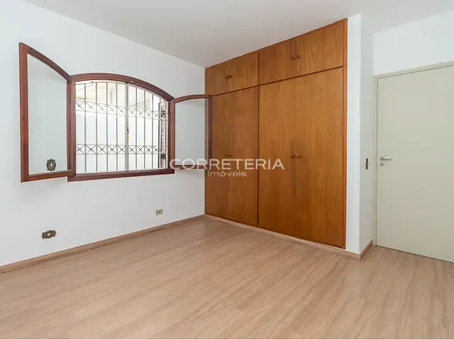 Casa 4 quartos e 4 banheiros, à venda, no bairro Vila Olímpia em São Paulo