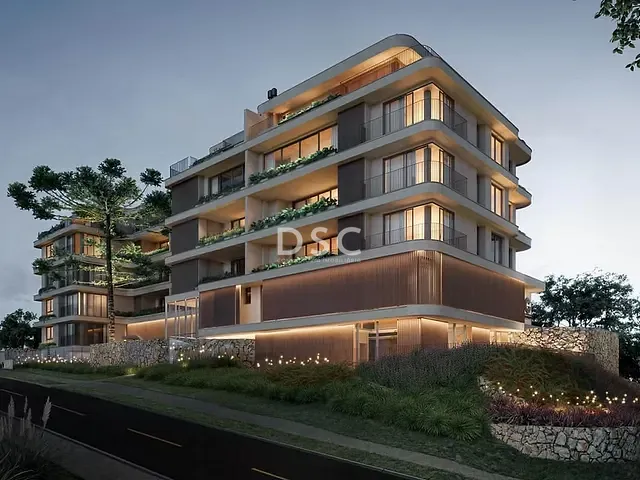 Apartamento 2 quartos e 4 banheiros, à venda, no bairro Ahú em Curitiba
