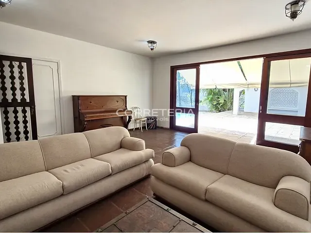 Casa 4 quartos e 4 banheiros, à venda, no bairro Jardim Guedala em São Paulo