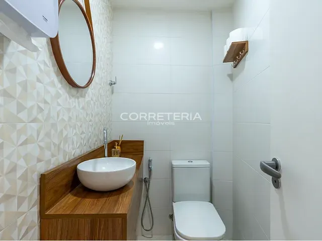Sala à venda, no bairro Morumbi em São Paulo