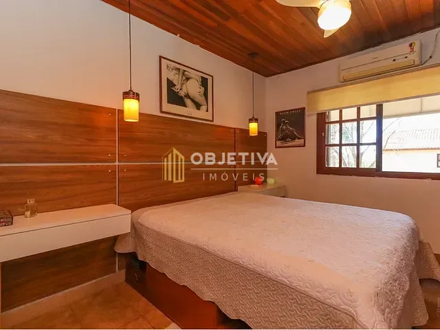 Casa 2 quartos e 3 banheiros, à venda, no bairro Hípica em Porto Alegre