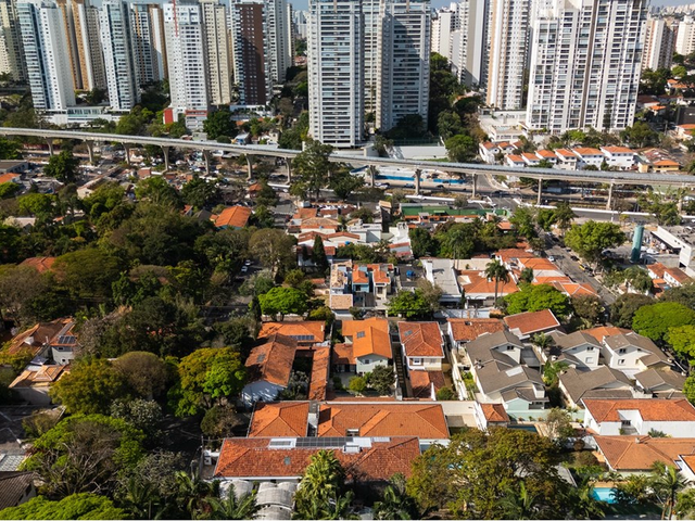 Foto do Casa - Casa à venda 4 Quartos 2 Suites 4 Vagas 450M² Campo Belo São Paulo - SP | Lares e Andares Imóveis
