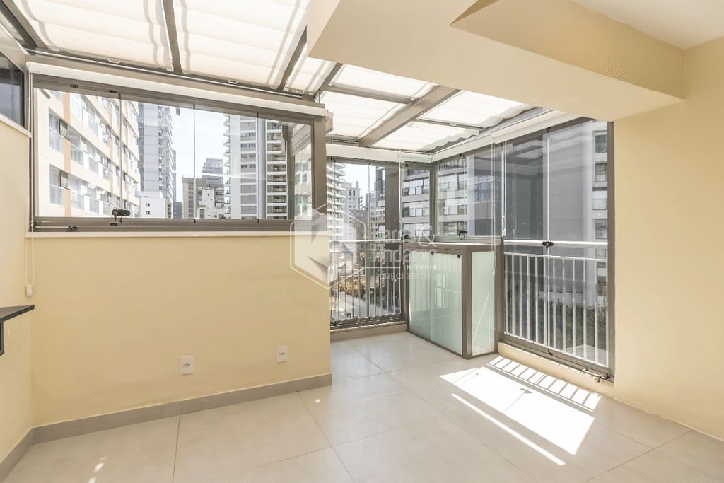 Apartamento à venda com 1 quarto, 36m² - Foto 1