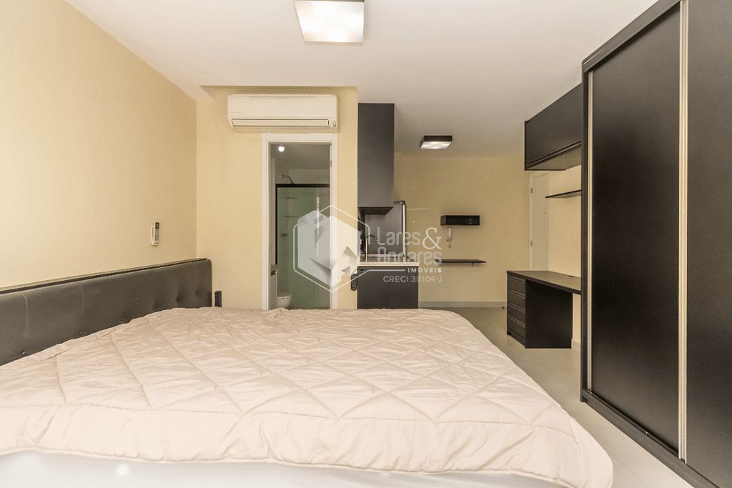 Apartamento à venda com 1 quarto, 36m² - Foto 11