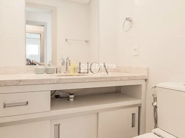 Apartamento 2 quartos e 4 banheiros, à venda, no bairro Bela Vista em Porto Alegre