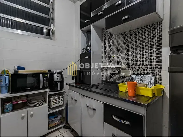 Apartamento 2 quartos e 1 banheiro, à venda, no bairro Vila Ipiranga em Porto Alegre