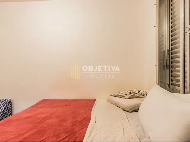 Apartamento 2 quartos e 1 banheiro, à venda, no bairro Vila Ipiranga em Porto Alegre