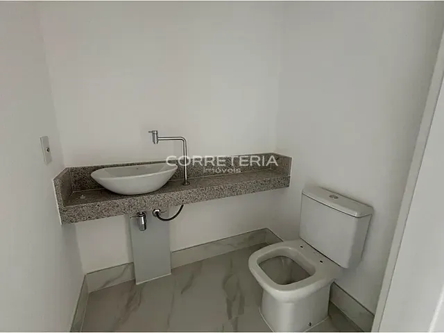 Sala à venda, no bairro Indianópolis em São Paulo