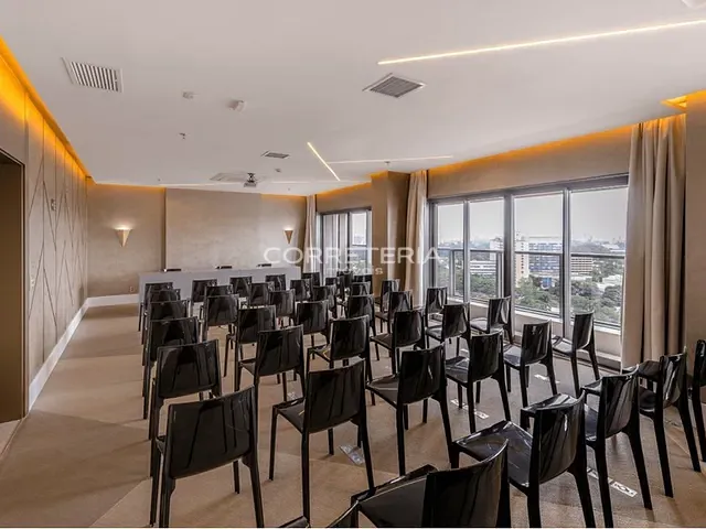 Sala à venda, no bairro Indianópolis em São Paulo