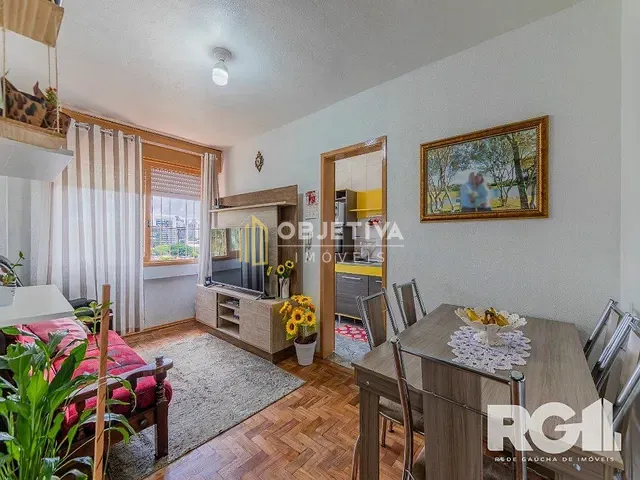Apartamento 2 quartos e 1 banheiro, à venda, no bairro Partenon em Porto Alegre