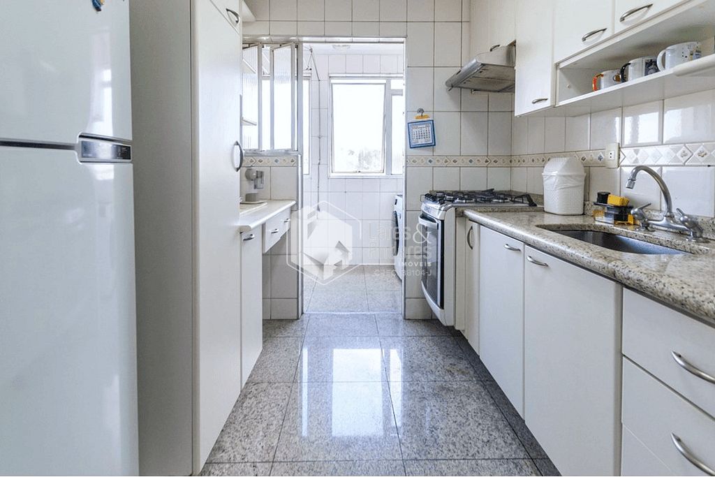 Apartamento à venda com 3 quartos, 104m² - Foto 10