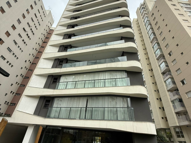 Foto do Apartamento - Apartamento à venda 3 Quartos 2 Suites 2 Vagas 152M² Vila Olímpia São Paulo - SP | Lares e Andares Imóveis