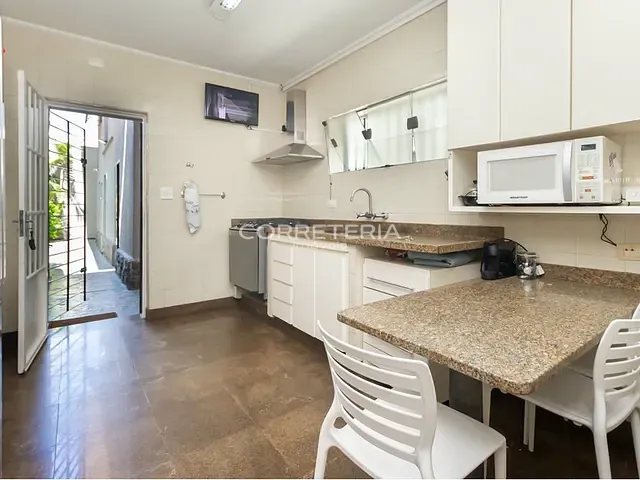 Casa 4 quartos e 4 banheiros, à venda, no bairro Jardim Paulistano em São Paulo