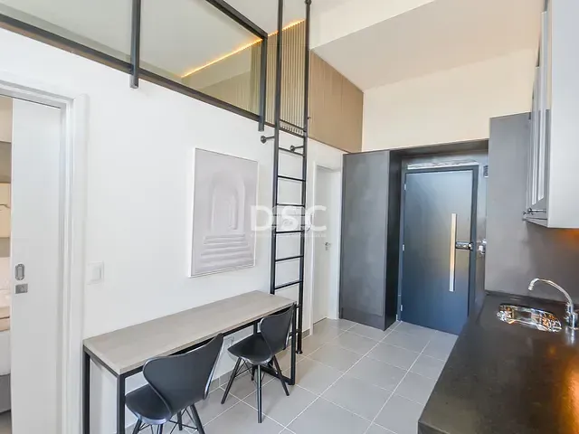 Apartamento 1 quarto e 1 banheiro, à venda, no bairro Hugo Lange em Curitiba