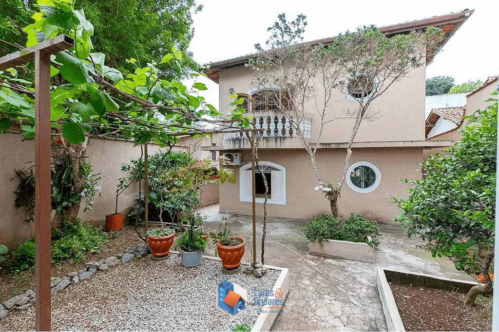 Casa, 7 quartos, 364 m² - Foto 2