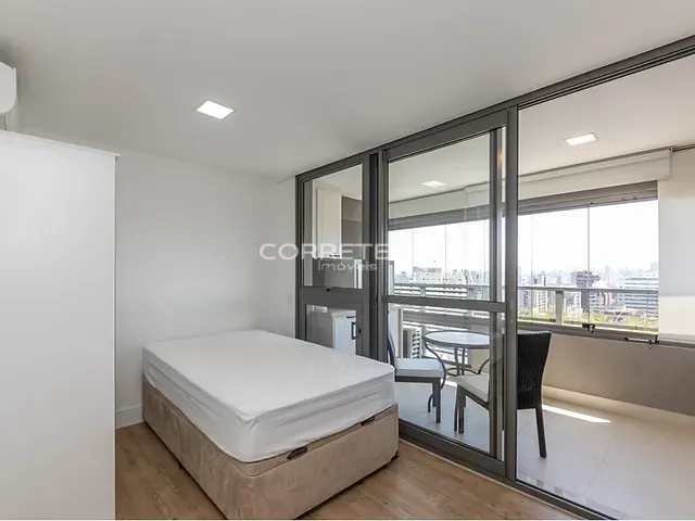 Apartamento 1 quarto e 1 banheiro, à venda, no bairro Itaim Bibi em São Paulo