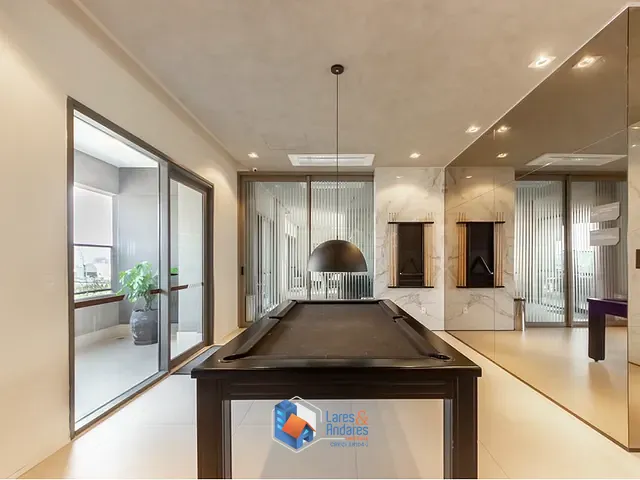 Apartamento 1 quarto e 1 banheiro, à venda, no bairro Itaim Bibi em São Paulo