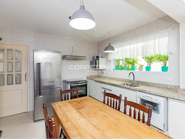 Casa 4 quartos e 4 banheiros, à venda, no bairro Brooklin Paulista em São Paulo