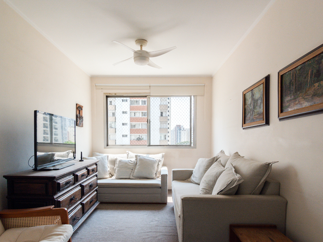 Foto do Apartamento - Apartamento à venda 2 Quartos 1 Suite 1 Vaga 80M² Moema São Paulo - SP | Lares e Andares Imóveis