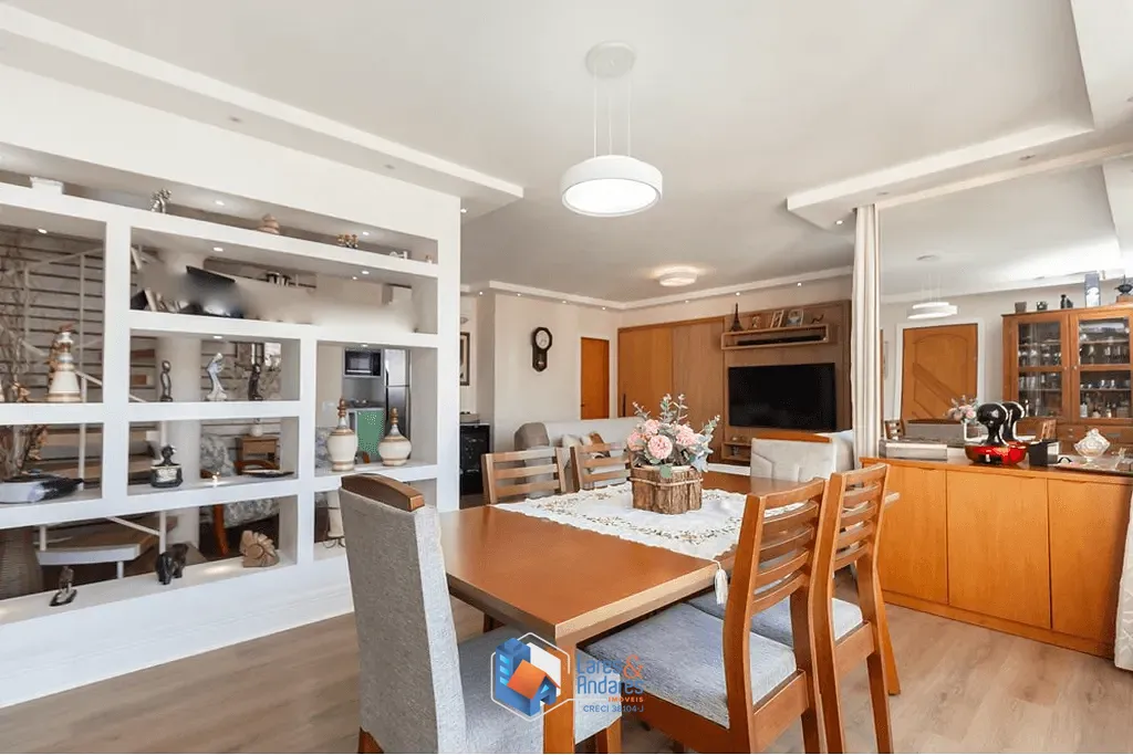 Cobertura, 3 quartos, 244 m² - Foto 1