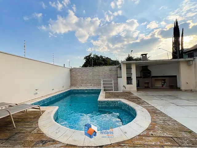 Casa 4 quartos e 5 banheiros, à venda, no bairro Mirandópolis em São Paulo