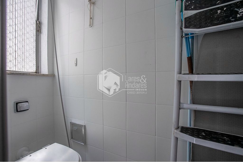 Apartamento à venda com 3 quartos, 89m² - Foto 2