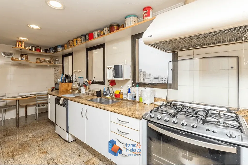 Apartamento, 3 quartos, 213 m² - Foto 4