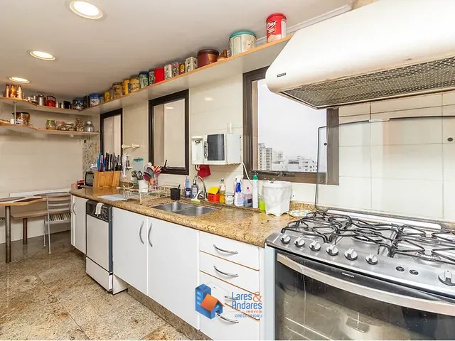 Apartamento 3 quartos e 5 banheiros, à venda, no bairro Vila Suzana em São Paulo