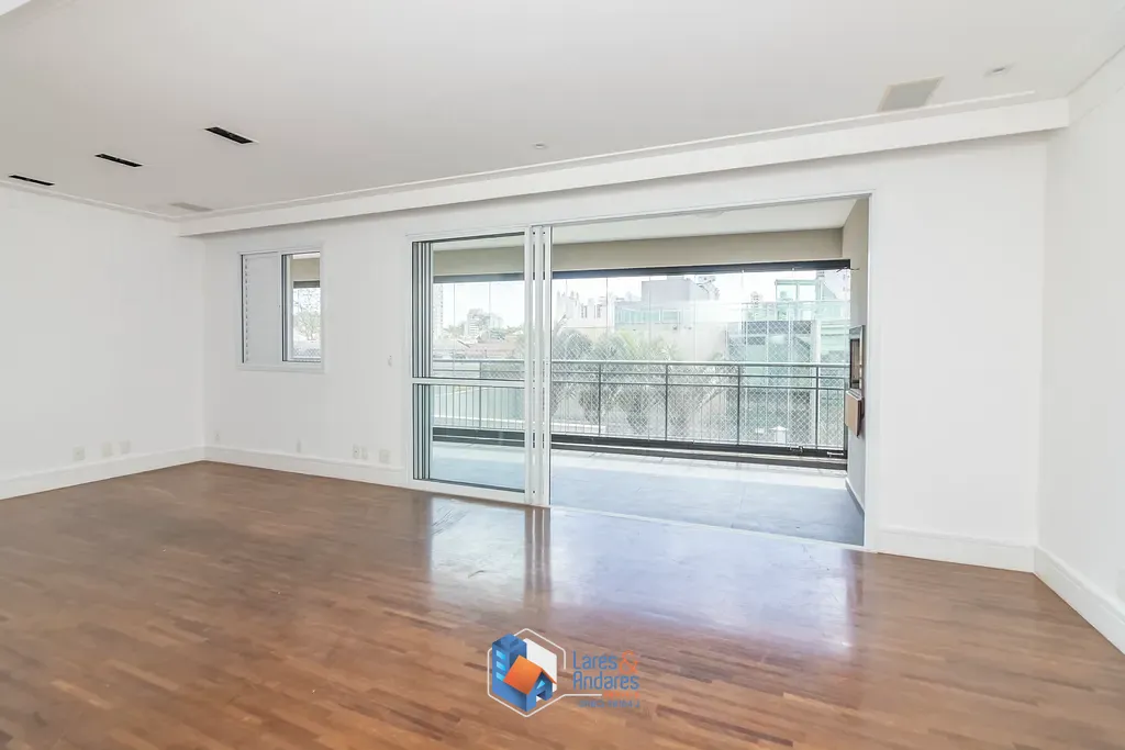 Apartamento, 3 quartos, 133 m² - Foto 1