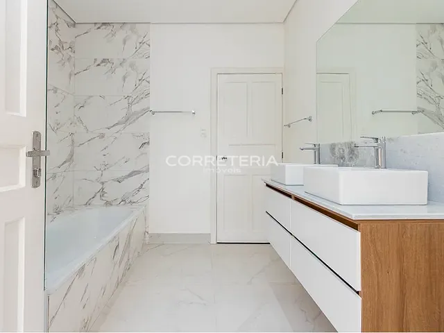 Casa 4 quartos e 3 banheiros, à venda, no bairro Vila Cruzeiro em São Paulo