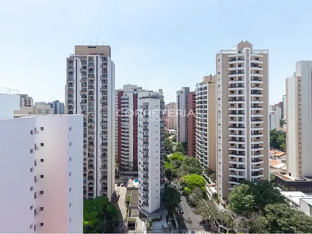 Cobertura / Penthouse 4 quartos e 5 banheiros, à venda, no bairro Moema em São Paulo