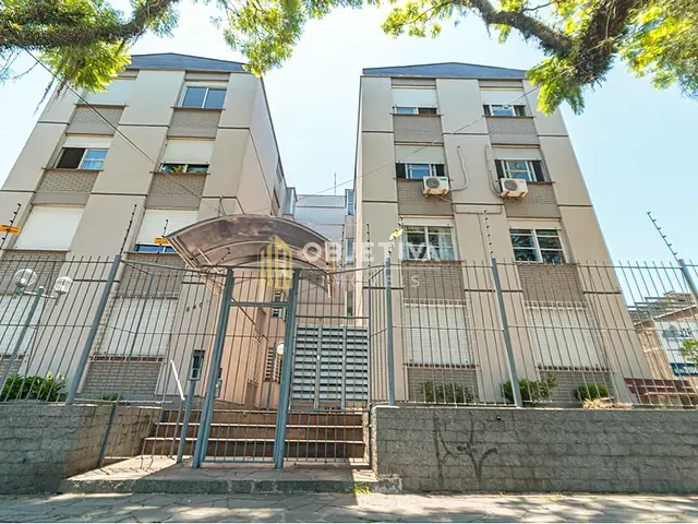 Apartamento 2 quartos e 1 banheiro, à venda, no bairro Passo da Areia em Porto Alegre