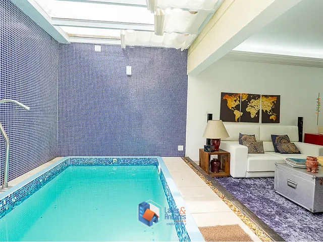 Casa 4 quartos e 7 banheiros, à venda, no bairro Planalto Paulista em São Paulo