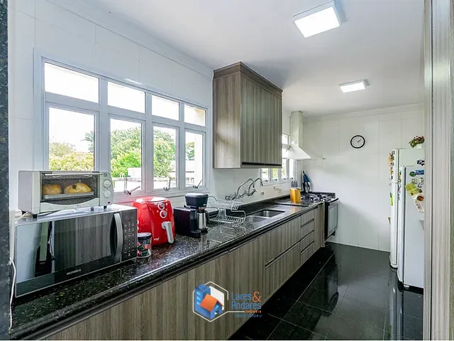 Casa 4 quartos e 7 banheiros, à venda, no bairro Planalto Paulista em São Paulo
