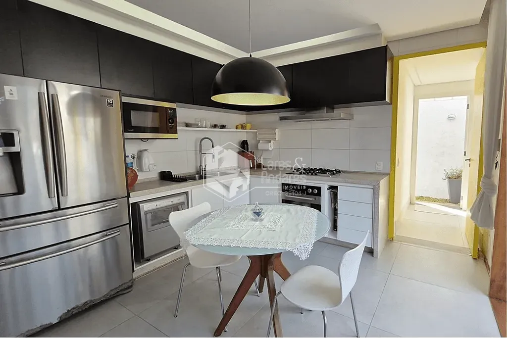 Casa, 3 quartos, 315 m² - Foto 2