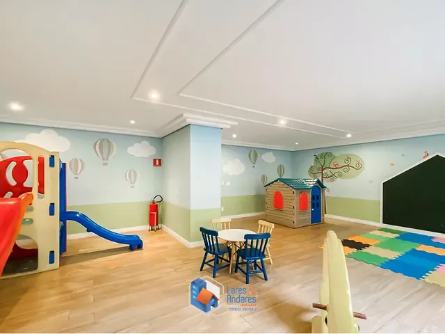 Apartamento 2 quartos e 2 banheiros, à venda, no bairro Moema em São Paulo