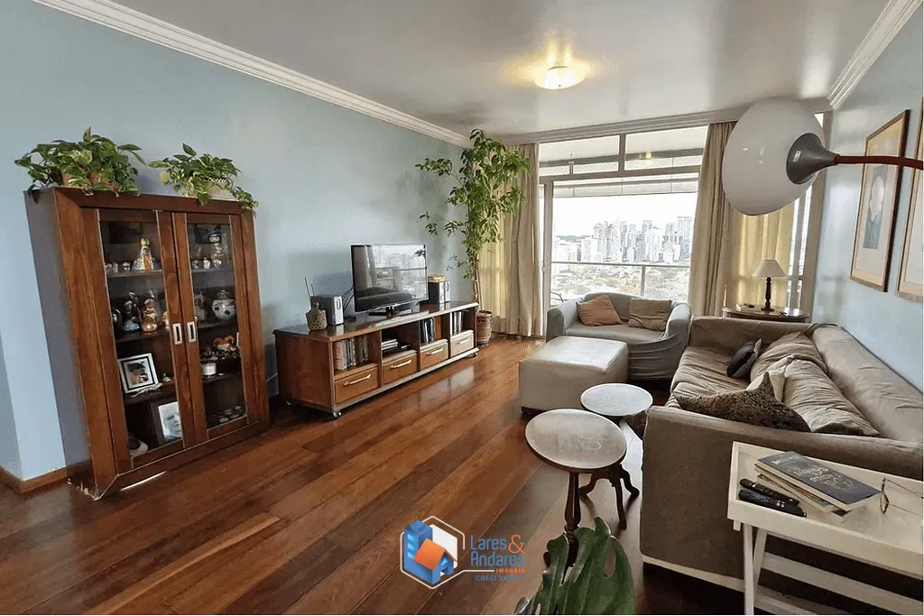 Apartamento, 3 quartos, 182 m² - Foto 1