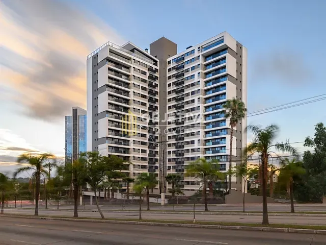 Apartamento 1 quarto e 2 banheiros, à venda, no bairro Petrópolis em Porto Alegre