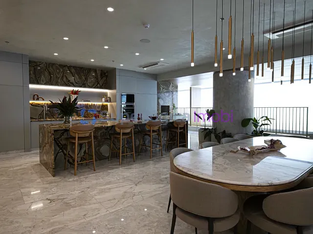 Apartamento 4 quartos e 6 banheiros, à venda, no bairro Jardim Goiás em Goiânia