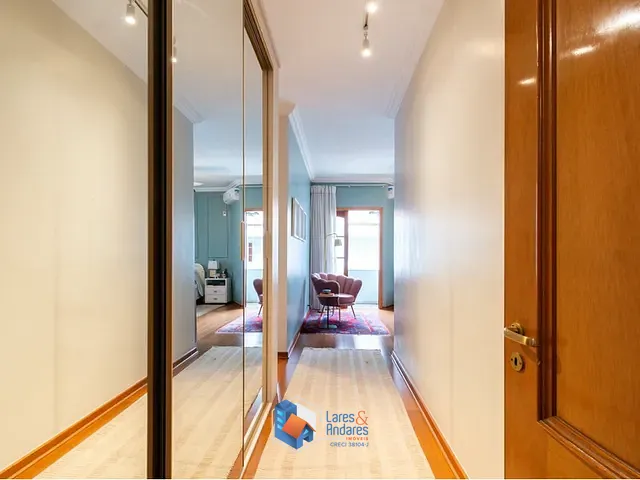 Casa 4 quartos e 6 banheiros, à venda, no bairro Planalto Paulista em São Paulo