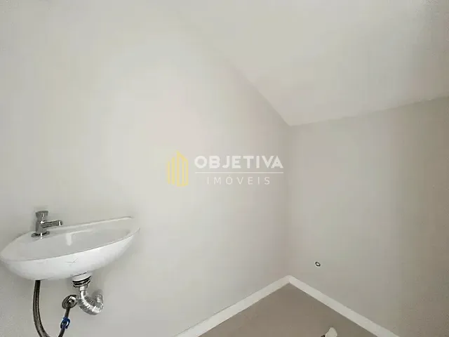 Casa 2 quartos e 7 banheiros, à venda, no bairro São José em Canoas