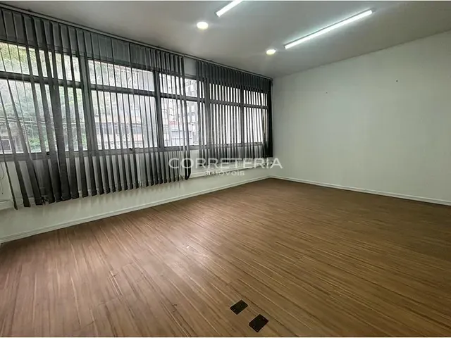 Sala à venda, no bairro Bela Vista em São Paulo