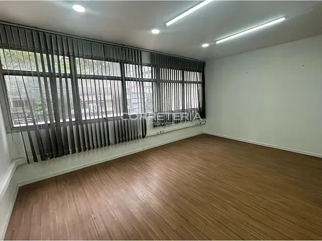 Sala à venda, no bairro Bela Vista em São Paulo